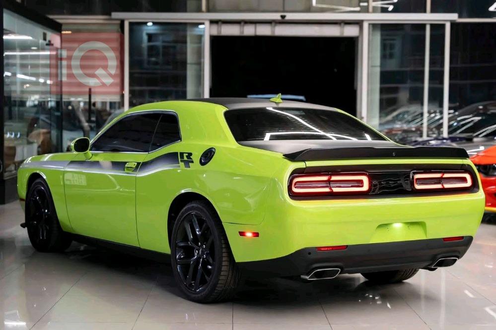 Dodge Challenger